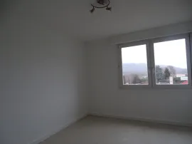 Location Appartement 3 pièces CLOUANGE