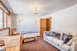 Location de vacances 3 personnes, sur la piste, piscine, Megève