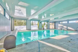 Location de vacances 3 personnes, sur la piste, piscine, Megève