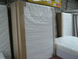 Meubles Ensemble matelas, sommier, pieds, promotion