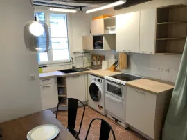 Location Meublé 1 / 2 pièces Rue Tiquetonne Paris