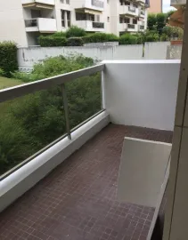 Location Appartement de 3 pièces avec terrasse 1360€