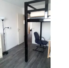 Location Chambre dans Grand Appartement Meublé