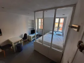 Location Charmant studio centre historique de Grasse