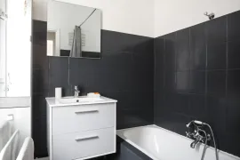 Location Grand T1 meublé Paris 16 - 34 m2
