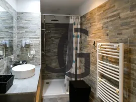 Vente PROPRIETE DE 5 BATÎS...