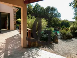 Vente PROPRIETE DE 5 BATÎS...