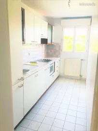 Location 4 pièces de 75m² non meublé avec balcon de 6 m