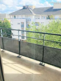 Location 4 pièces de 75m² non meublé avec balcon de 6 m