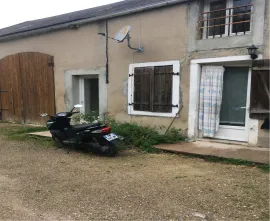 Location T2 dans une ancienne ferme à Champlois