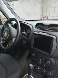 Voiture Jeep Renegade 1.3 GSE turbo 180 CH