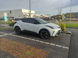 Voiture Toyota C-HR 184h