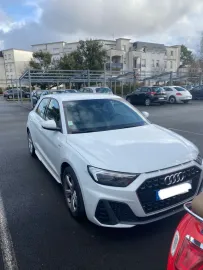 Voiture Audi A1 Sportback 30 TFSI S line