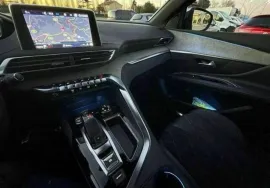 Voiture Peugeot 3008 GT Line 2020