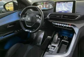 Voiture Peugeot 3008 GT Line 2020