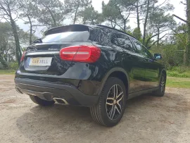 Voiture Mercedes Classe GLA 220D DCT SENSATION