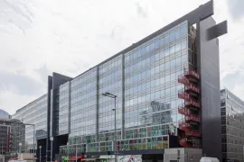 Location Bureaux - 1 889 m² - La Defense