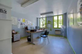 Vente Immeuble de bureaux  loués à La Châtre (36)
