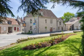 Vente Immeuble de bureaux  loués à La Châtre (36)