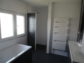 Location Maison 120m2 AMNEVILLE