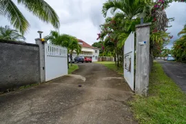 Vente Maison avec piscine - 182 m² - Lamentin Guadeloupe