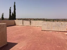 Vente Grande Villa (MAROC) avec piscine à IDA OUGOURD