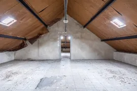 Vente Ancienne caserne à MONDEMENT MONTGIVROUX (51)
