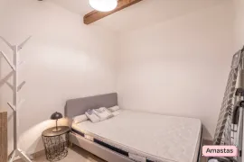 Location Studio meublé et rénové 27 m2 en plein cœur du célèbre quartier du Panier