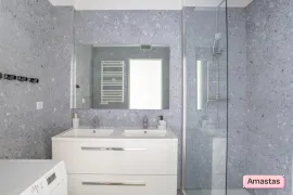 Colocation Appartement rénové et meublé de 3 chambres colocation