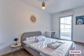 Colocation Marseille 13006 - Lumineuse colocation T4 avec 2 terrasses et proche du Vieux Port