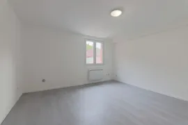 Location Maison de courée individuelle 2 pièces secteur gare Jean Lebas à Roubaix