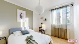 Location T2 meublé 50m² traversant avec jardin + balcon
