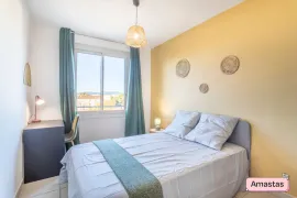 Colocation Marseille 13010 - Appartement T5 avec 2 salles d'eau en colocation avec balcon et parking résidentiel - Quartier de la Timone