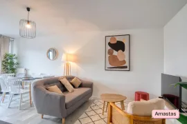 Colocation Colocation meublée et entièrement rénovée avec loggia