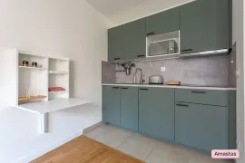 Location Studio rénové et meublé en plein coeur de créteil avec terrasse