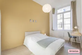 Colocation Appartement 76 m2 colocation de 3 chambres secteur Belsunce