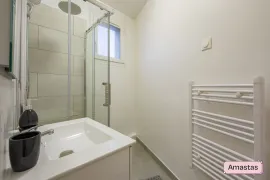 Location BEL APPARTEMENT ENTIEREMENT MEUBLE