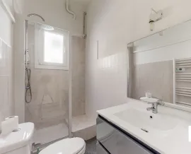 Location Studio 20 m2 avec mezzanine proche boulevard Gorbella