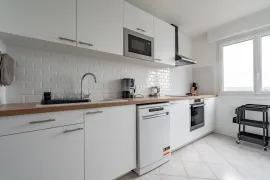 Colocation Colocation 4 chambres rénovée et meublée avec balcon