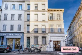 Colocation Colocation de 2 chambres en rez-de-chaussée rue de Lodi avec jardin de 100 m2 plus sa terrasse
