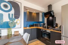 Colocation Une chambre à louer dans une colocation rénovée avec balcon meublé et équipé