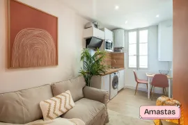 Location Appartement T2 avec son balcon filant en plein cœur du 6eme arrondissement de Marseille
