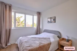 Colocation T4 avec une chambre disponible (sur 3) à Massy