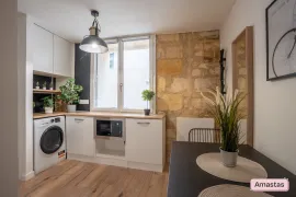 Location Studio meublé avec terrasse et jardin - Quartier Capucins