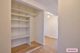 Colocation COLOCATION - Beau T4 - Entièrement refait à neuf - 3 chambres disponibles (1 avec balcon)