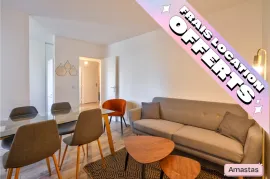 Colocation COLOCATION - Beau T4 - Entièrement refait à neuf - 3 chambres disponibles (1 avec balcon)