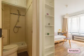 Location Studio Meublé - 15m2