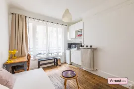 Location Studio Meublé - 15m2