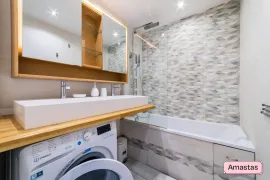 Colocation TROIS CHAMBRES DISPONIBLES DANS CETTE COLOCATION DE 4 CHAMBRES SUR VENISSIEUX - 569169C4