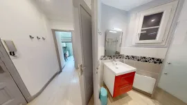 Location Studio meublé et équipé proche Cathédrale Saint-Nicolas de Nice (balcon de 9m2)